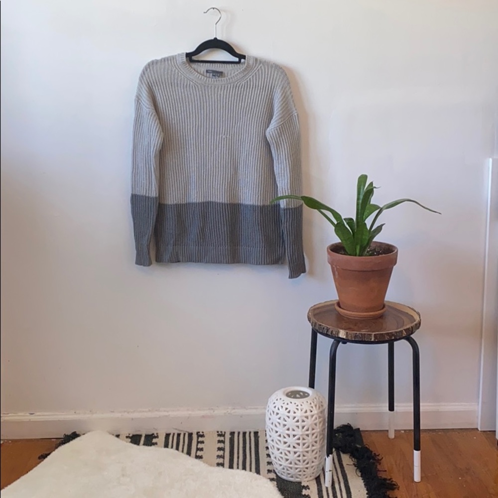 Vince light weight sweater.